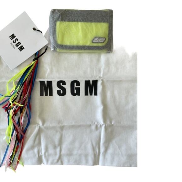 MSGM NEON WALLET TRAVEL POUCH - Picture 2 of 7
